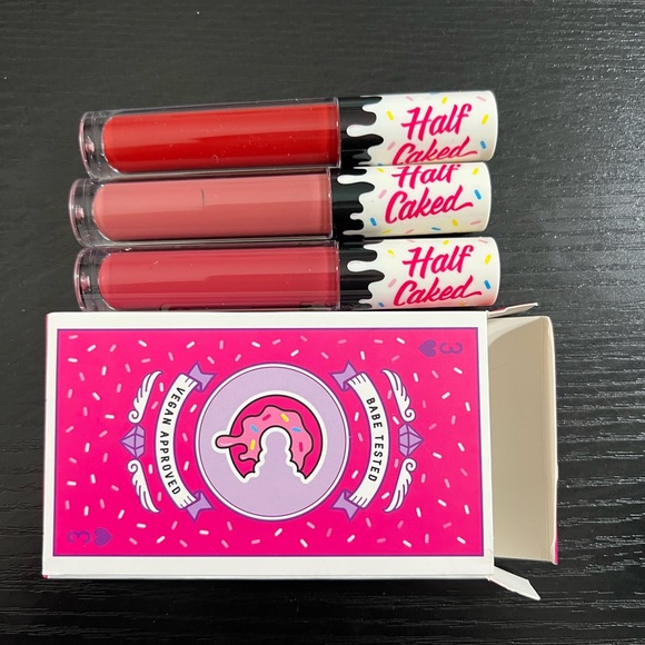 Brand new special addition lipglosses - Picture 1 of 5